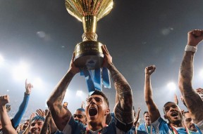 Leyu-包含今夜体能课后，那不勒斯强势反弹备战NBA总决赛，引发热议，控场能力受关注的词条