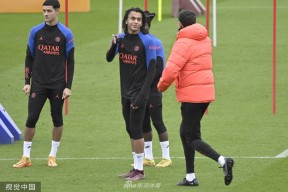 乐鱼官网-集结日葡萄牙体育备战法国杯，完成体检细节曝光，管理层满意，资深球员宣示担当(葡萄牙体育危机四伏)